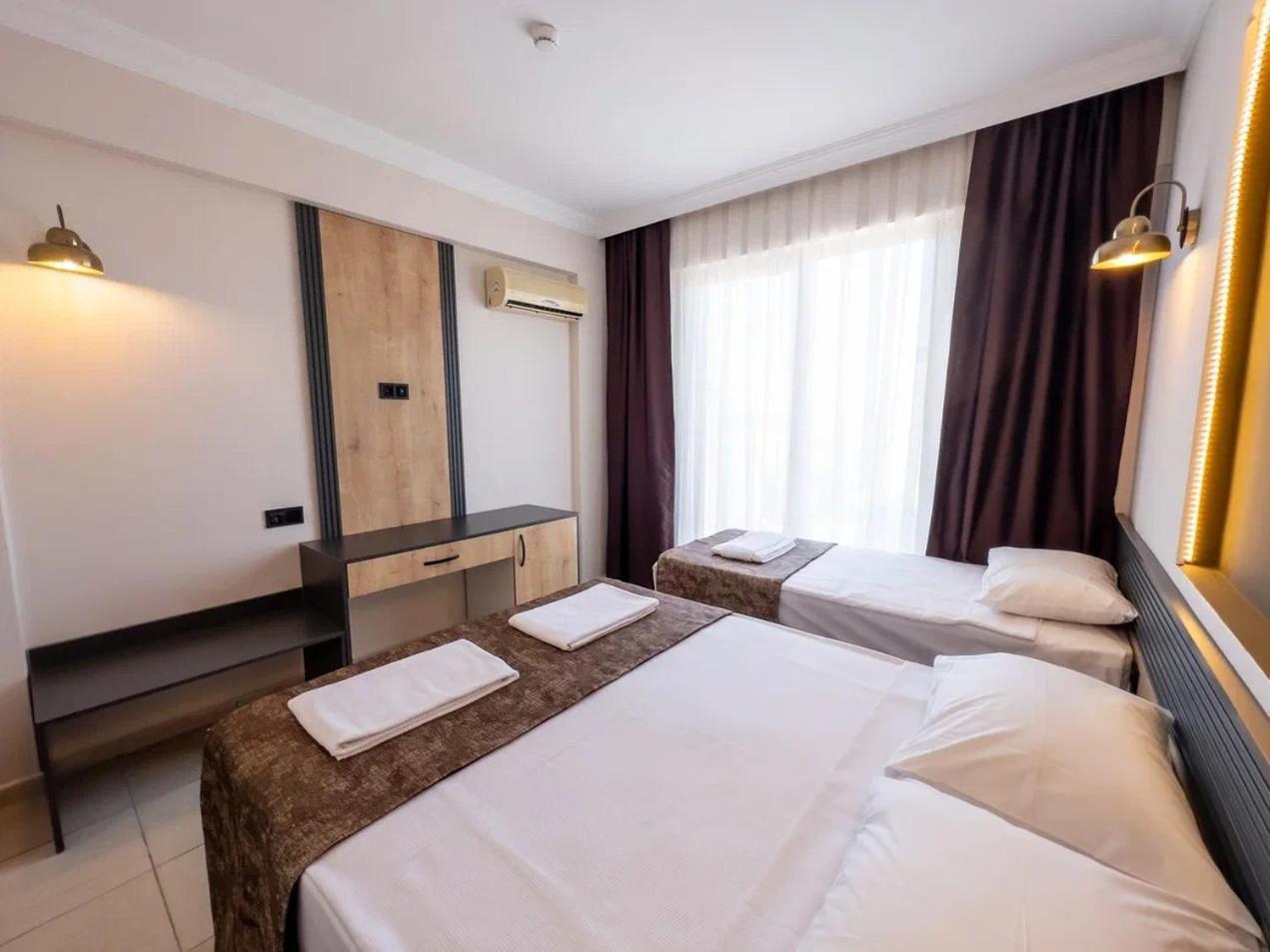 Side Sunset Hotel Luaran gambar